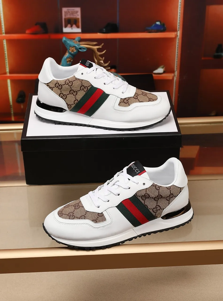 Factory price: 400💰"GUCCI"⚠️⚠️Top purchasing agent🔍🔍Sold simultaneously at men's HK counters. Sole: The original sole is specially provided by the original factory. The exclusive movable molded sole is super comfortable. The original factory follows the order. 🔍🔍High quality. 💪Details determine the quality. We only make shoes with our heart. You can enter and leave the counter at will. You are welcome to compare. Two colors are available. Size: 38-44, customized 45